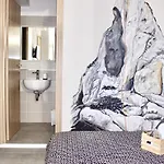 Bedandclimbing