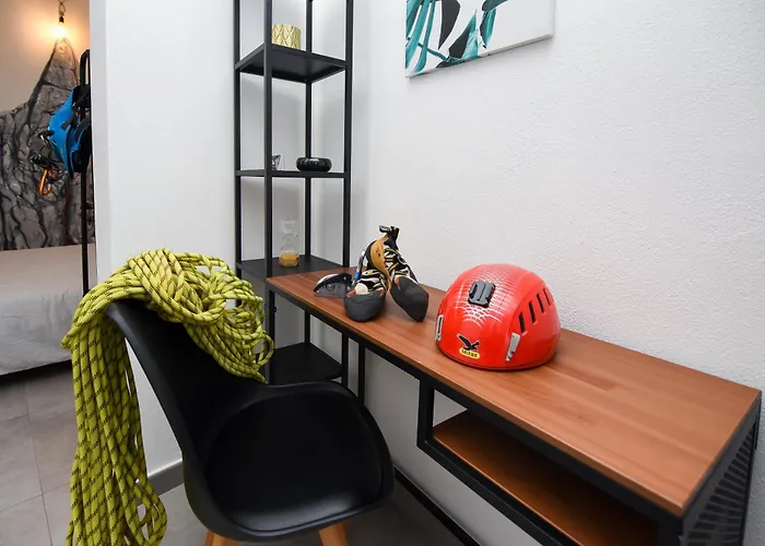 Gasthuis Bedandclimbing 3*