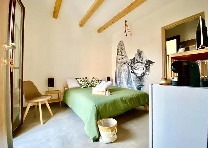 Vendégház Bedandclimbing 3*